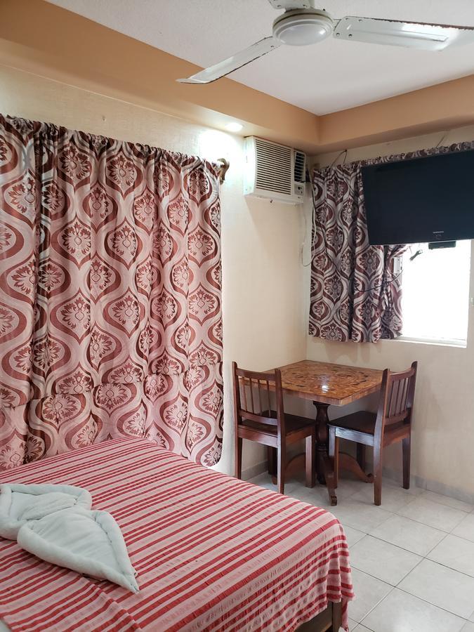 Hotel Cuarto Camino Playa Del Carmen Extérieur photo
