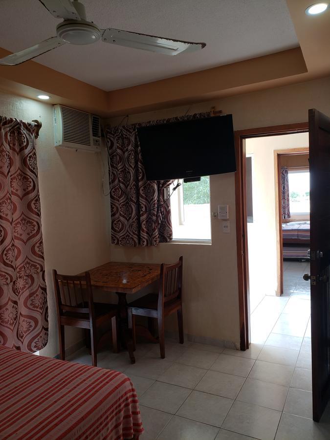 Hotel Cuarto Camino Playa Del Carmen Extérieur photo